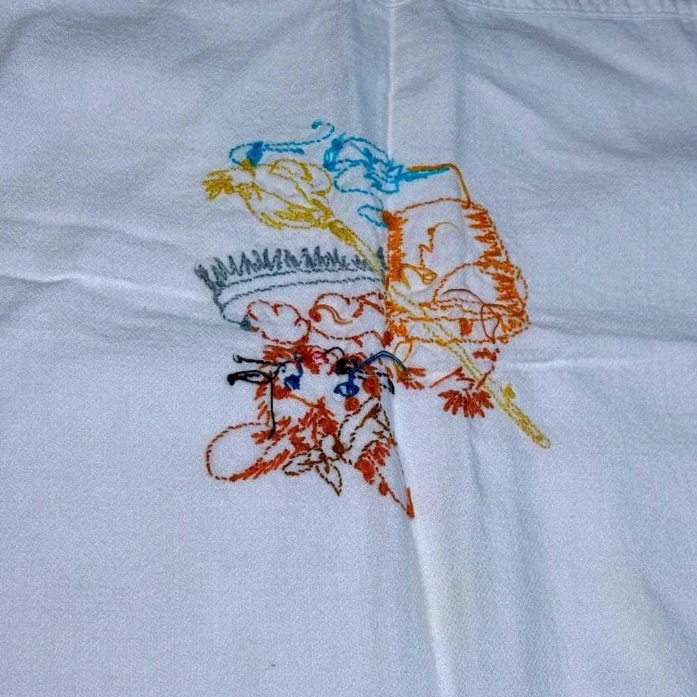 Vintage Tea Towel 2 set White Hand Embroidered Bunny Rabbit Kitchen Cottage gran
